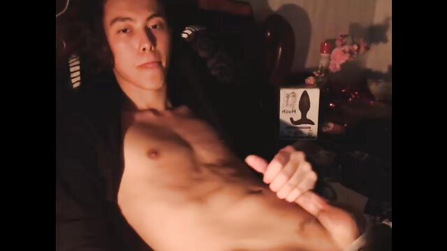 Handsome Asian Guy Cums like a River