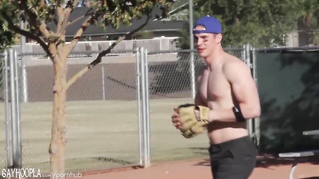 Baseball Buddies Fuck after Practice. HOT PLAYERS!