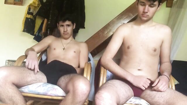 Straight Guys Jerks off together in Amateur Gay Boyfriend Porn Video