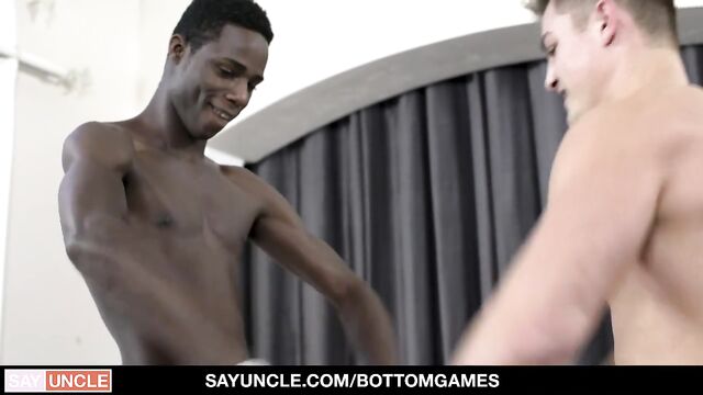 BottomGames - Macho Guy Gets Fucked by his Arm Wrestling Opponent