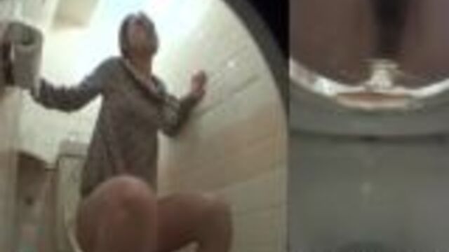 Plastic Wrap Prank On Toilet