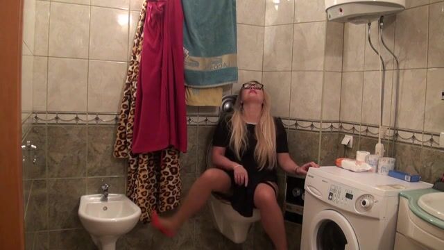 Chubby blonde and toilet slave